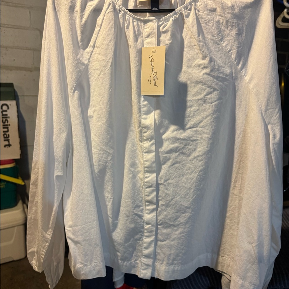Universal Thread White Blouse